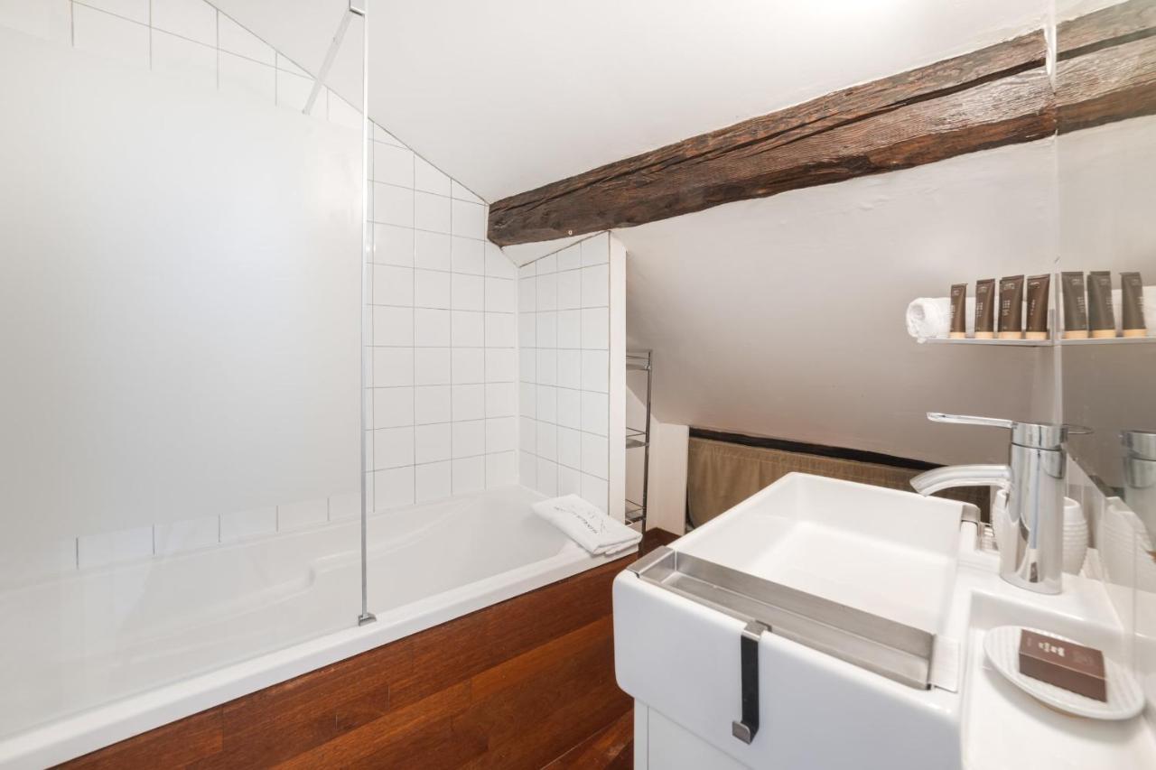 Apartament Le Philosophe - Flat In The Heart Of Annecy'S Old Town Zewnętrze zdjęcie